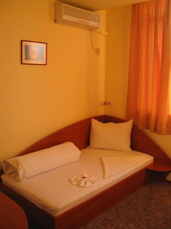 Family Hotel Familya Ruse Cameră foto