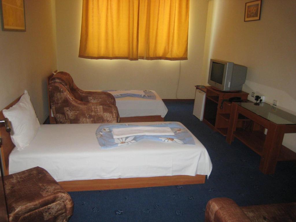 Family Hotel Familya Ruse Cameră foto